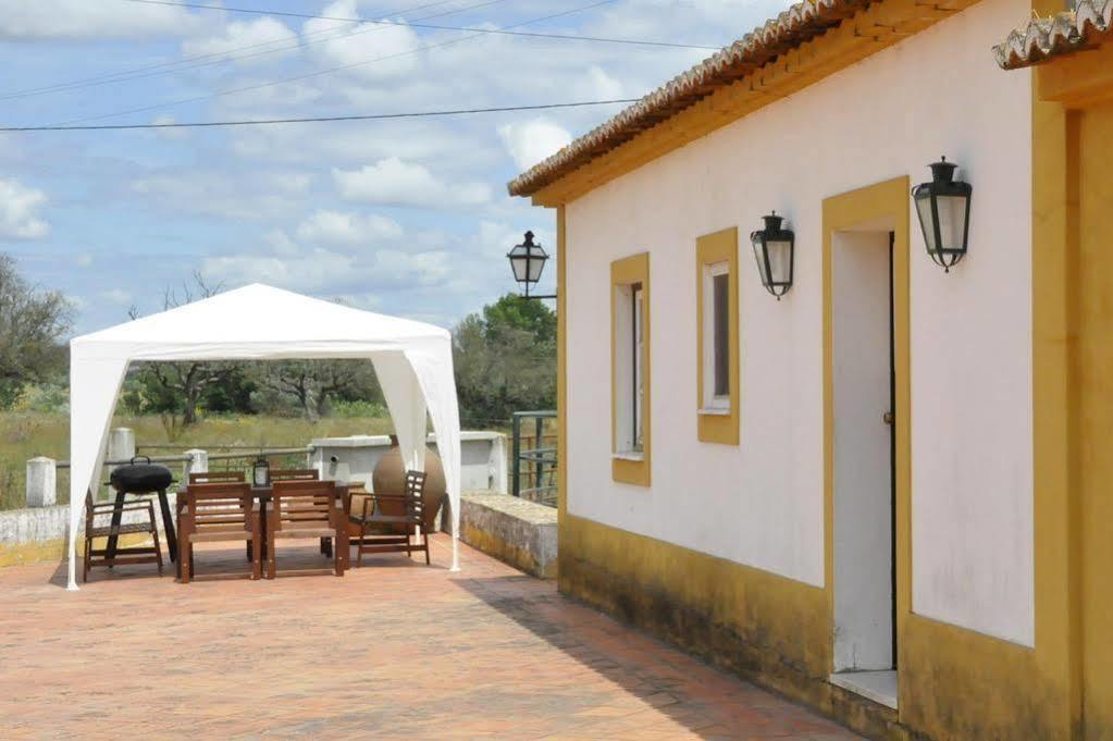 Gasthaus Quinta Das Arribas Abrantes Exterior foto